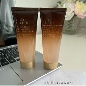 2/35$Estée Lauder Advanced Night Cleansing Gelée